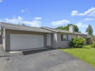 8734 SE Knapp St, Portland, OR