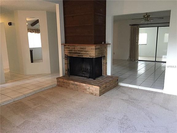2nd image of 1543 Newbridge Ln