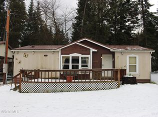 11975 N Hauser Lake Rd, Hauser, ID 83854