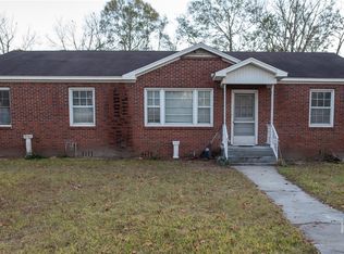 712 Rosedale Avenue, Claxton, GA 30417