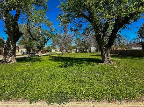 320 N Miles Avenue 4 5 #N2-3-6, El Reno, OK 73036