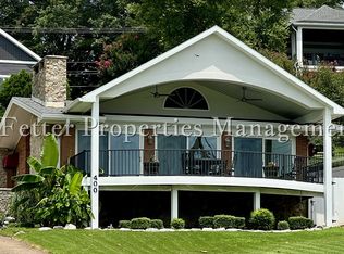 400 French Island Trl, Newburgh, IN 47630