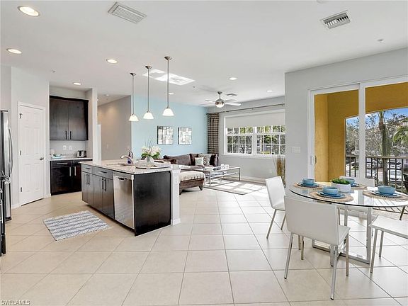 4th image of 23600 Alamanda DR #201