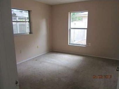5th image of 805 N New Hampshire Ave