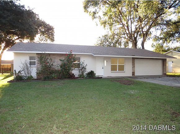 1st image of 1858 Queen Palm Dr