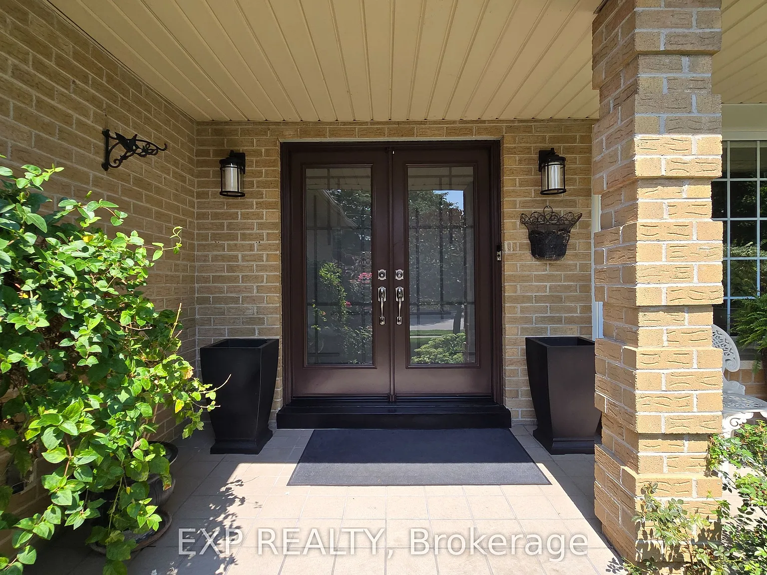 4 bed, $3,700 — Photo 2