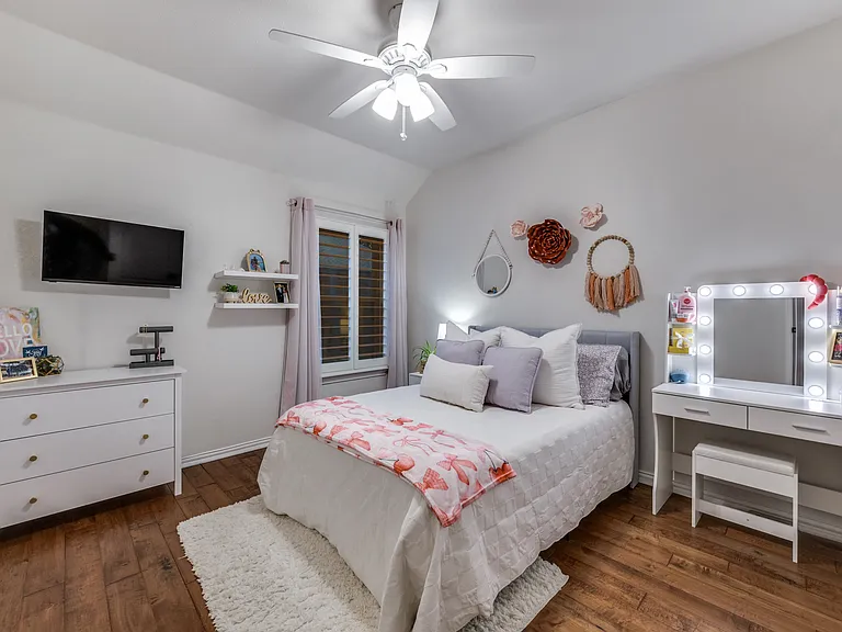 8533 Brandonwood Dr — Photo 18