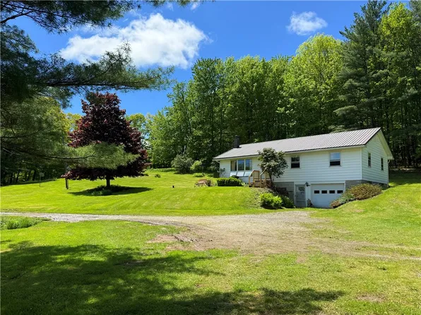 2113 Prosser Hollow Rd, Oneonta, NY 13820