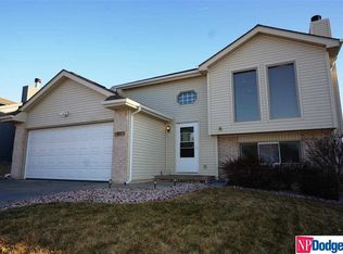 8411 Wyoming St, Omaha, NE 68122