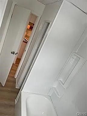 3rd image of 100 Summit Ave
