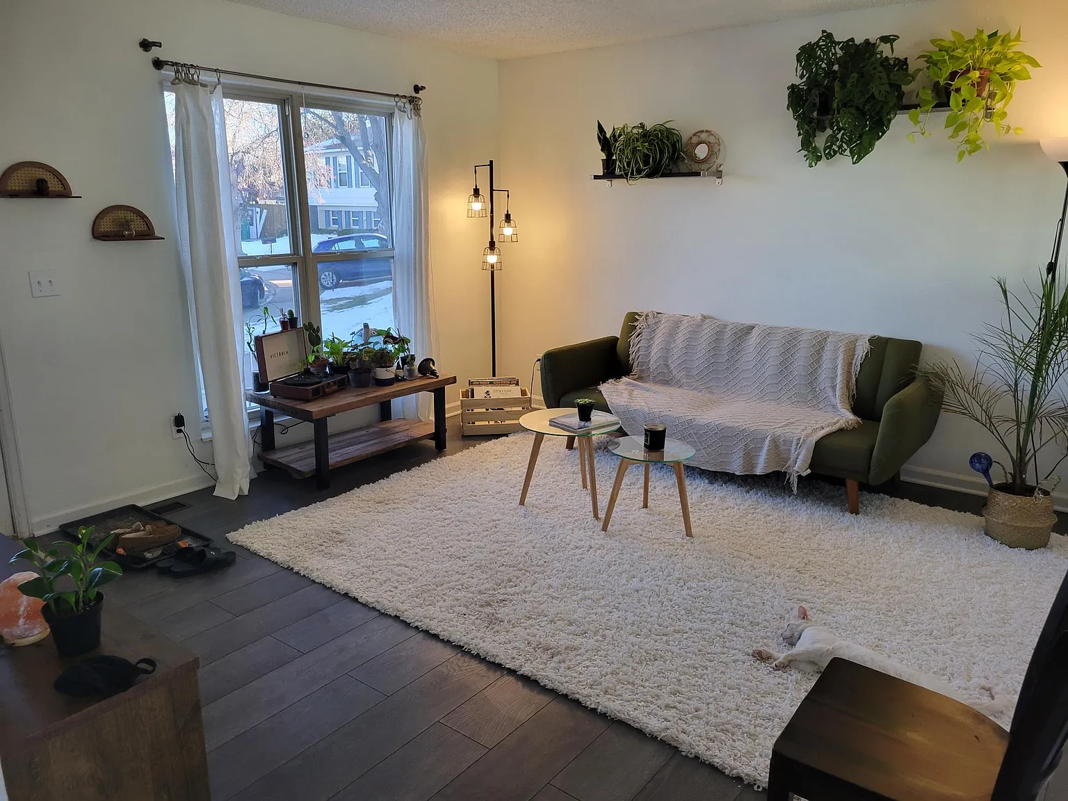 2483 S Laredo St — Photo 2