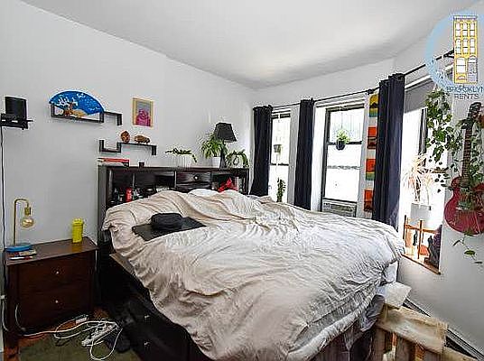 5th image of 565 Chauncey St #1G