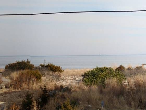 1st image of 1603 S Bay Shore Dr