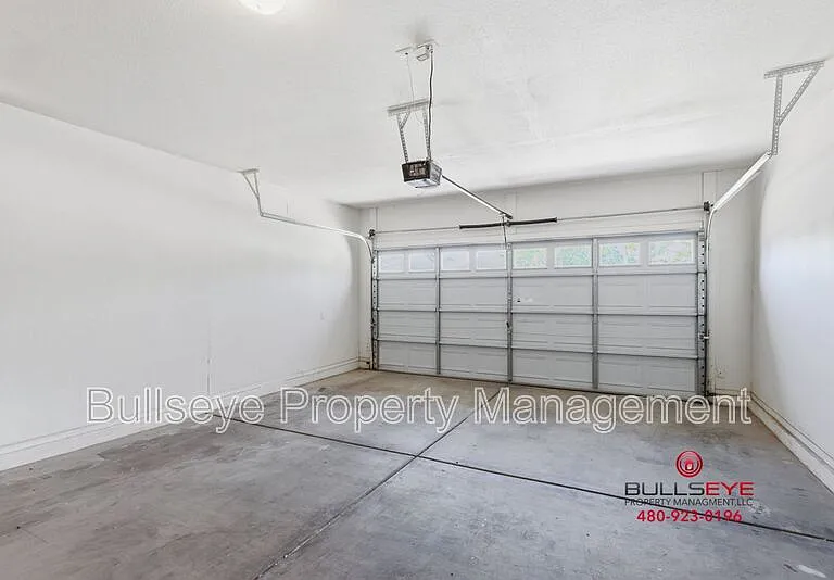 44178 W Venture Ln — Photo 13