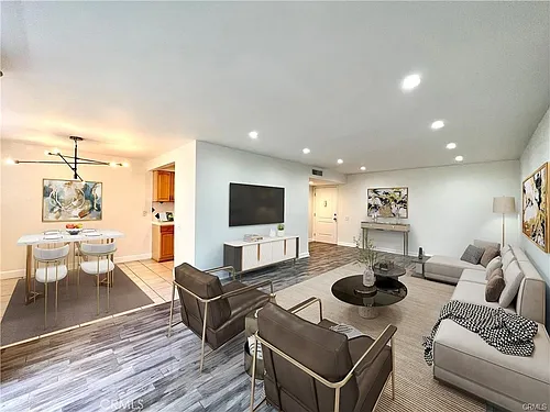 4637 Willis Ave #110 Photo 1