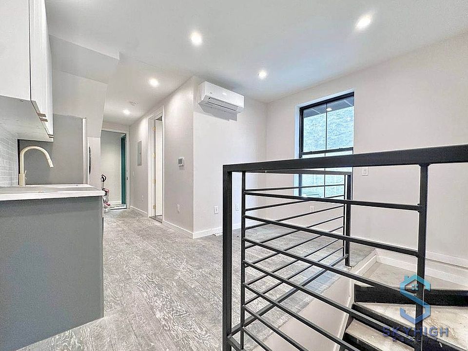 1st image of 81 Beadel St #1L