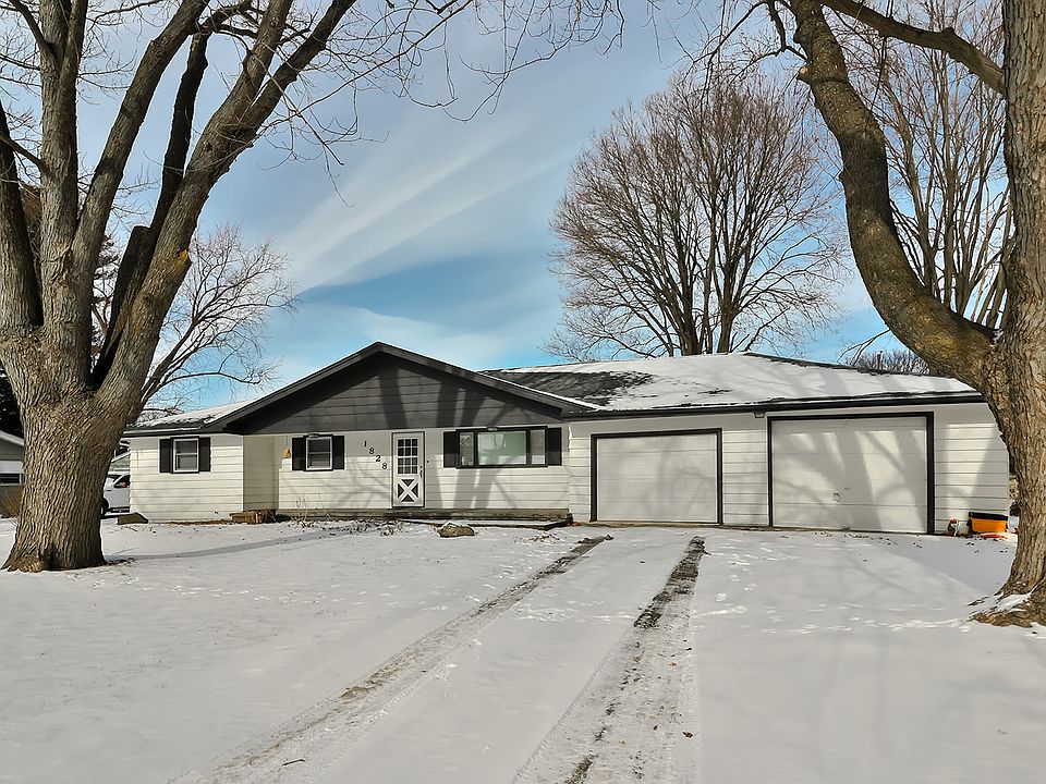 1st image of 1828 Juniper Ln