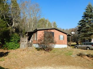 99 Dixon Rd, Lebanon, ME 04027