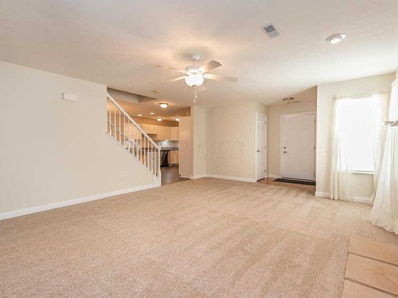 3rd image of 115 Braddington Ct
