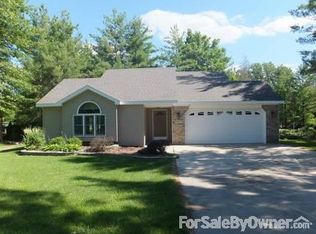 101 Lakeview Dr, Hartford City, IN 47348