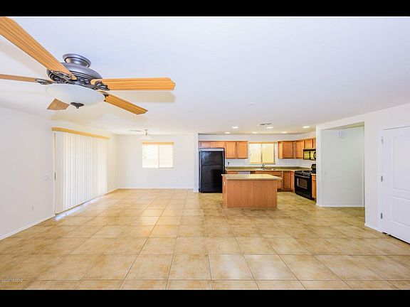 3rd image of 14351 S Camino Vallado