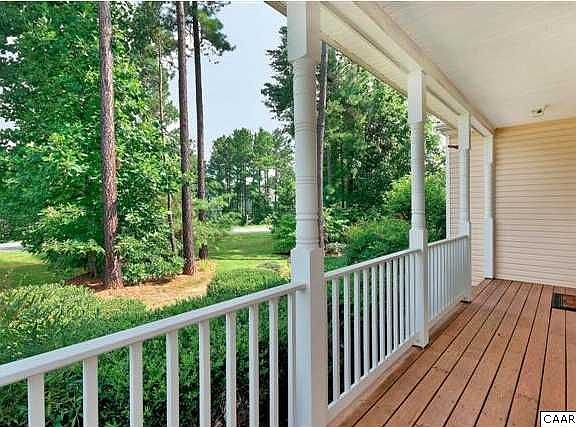 4th image of 170 Cypress Cir