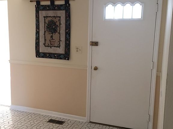 2nd image of 333 Old Mill Ln