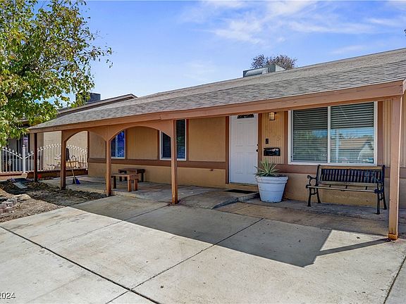 4th image of 1005 Marion Dr