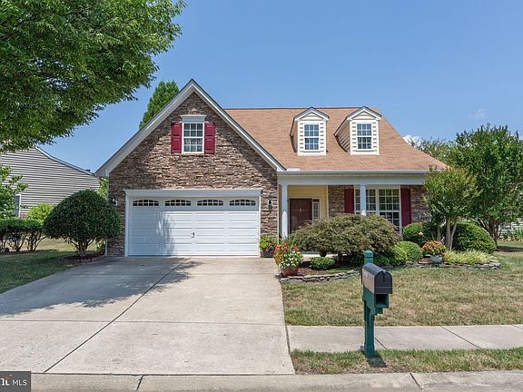 2nd image of 11718 Legacy Woods Dr