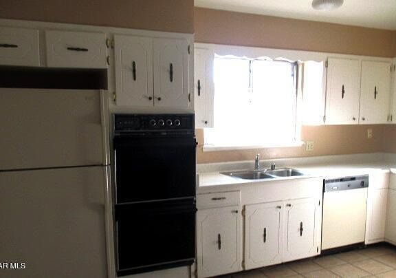 5th image of 6601 Escondido Dr #B