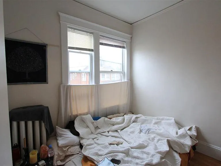 34 Chatham St #2 — Photo 9