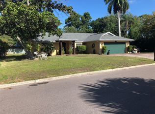 1806 28th St W, Bradenton, FL 34205