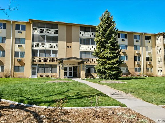 3rd image of 715 S Alton Way Unit 10B