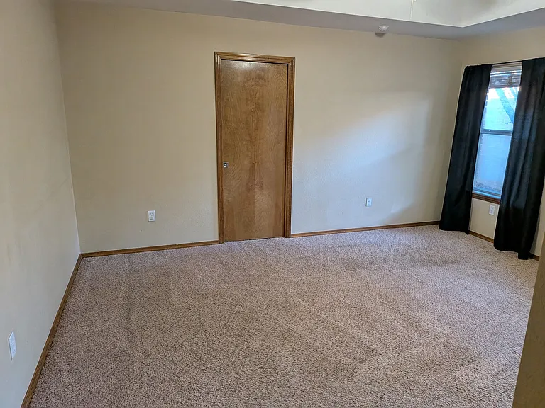 1821 Arbor Dr — Photo 12