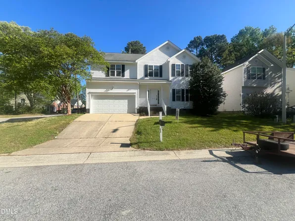 815 Brookhannah Ct, Fuquay Varina, NC 27526