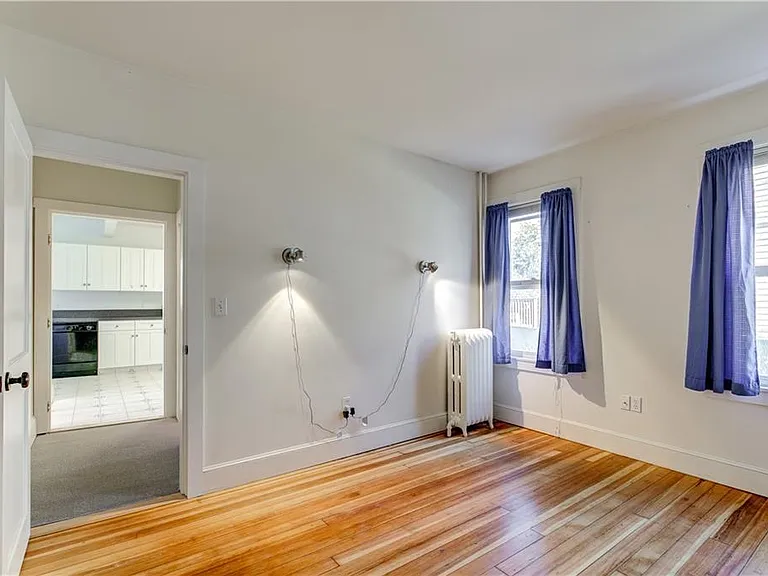 577 Spring St — Photo 13