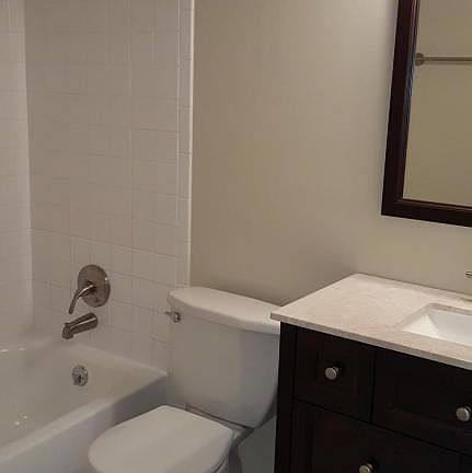 5th image of 200 Saint Andrews Blvd APT 605