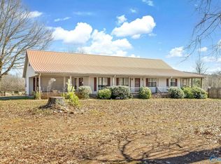 788 County Road 16, Danville, AL 35619