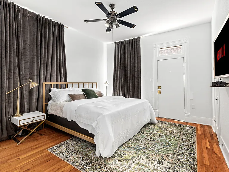 110 E Craig Pl #2 — Photo 12