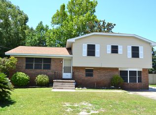 528 Kelly St, Destin, FL 32541