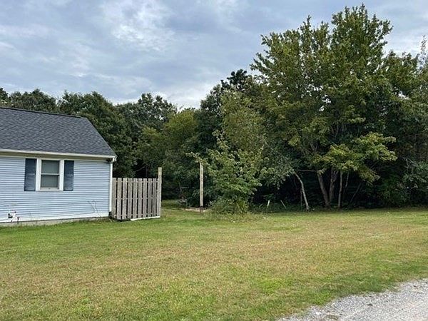 2nd image of 44 Audreys Ln