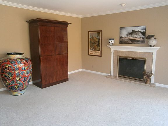 3rd image of 3 Oak Brook Club Dr APT D204