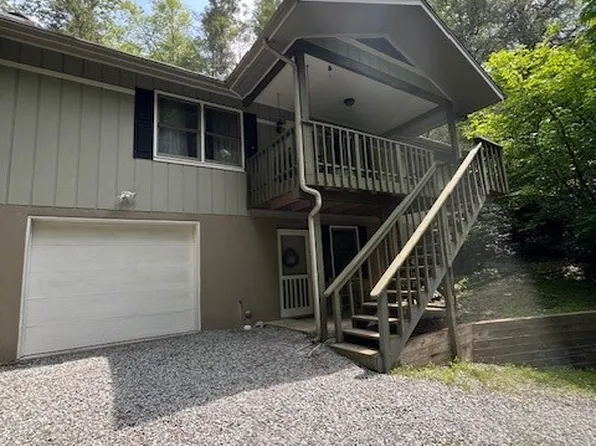 100 Harbor Lane, Newland, NC 28657