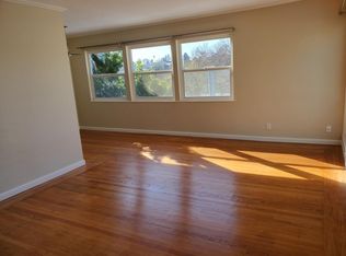 872 Walker Ave APT 2, Oakland, CA 94610
