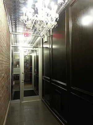 Rented by New York Residence | media 19