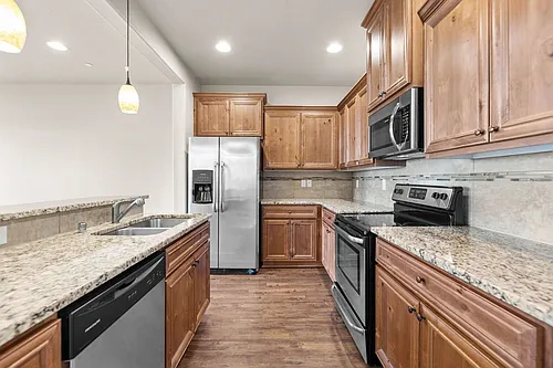 209 N 33rd Ct Photo 1