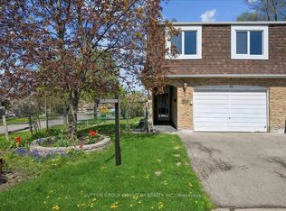 16 Salisbury Cir, Brampton, ON L6V2Z6