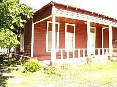 1st image of 1211 White Pine St
