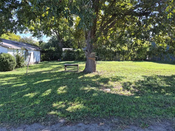 421 Daytona Ave, Lucas, TX 75002
