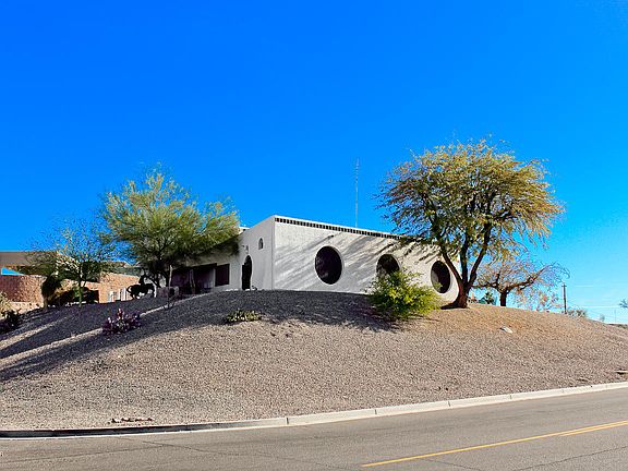 5th image of 1070 McCulloch Blvd S